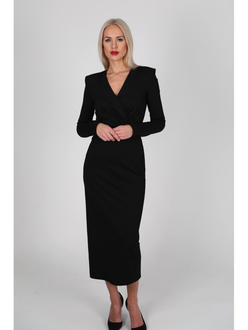 Klasikinė juoda suknelė